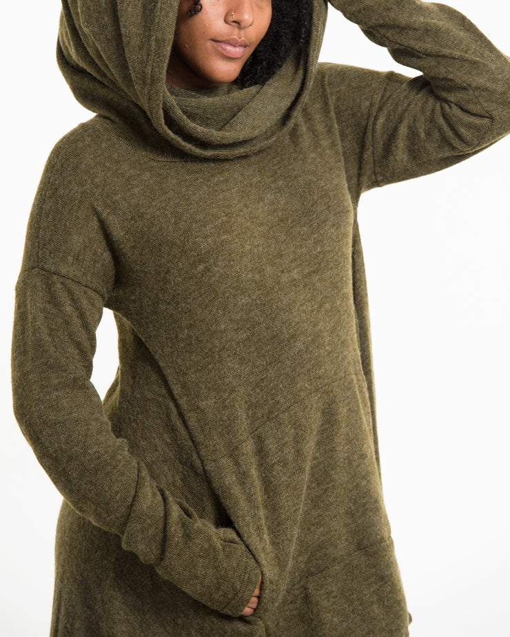 Ultra Long Hooded Sweater in Green