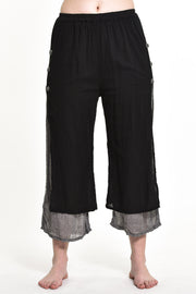 Womens Solid Color Double Layers Cropped Pants in Black