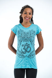 Womens Om hands T-Shirt in Turquoise
