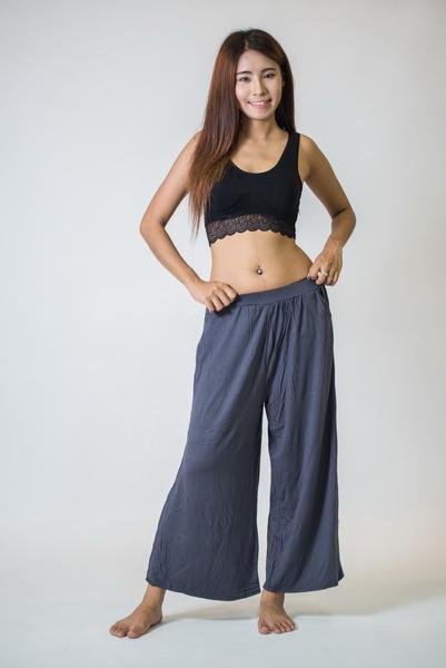 Womens Solid Color Stretchy Palazzo Pants in Gray